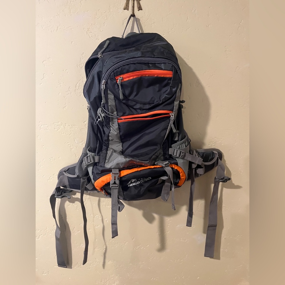 American Outback Charmed 30 Hiking Running Black and Orange Backpack NWoT